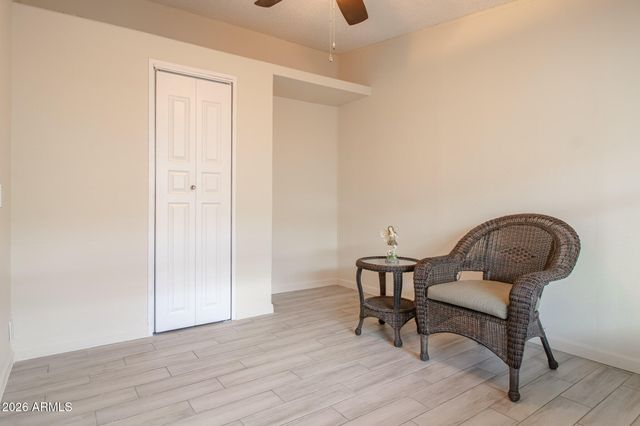 8601 N 71ST Avenue 43, Glendale, AZ 85301