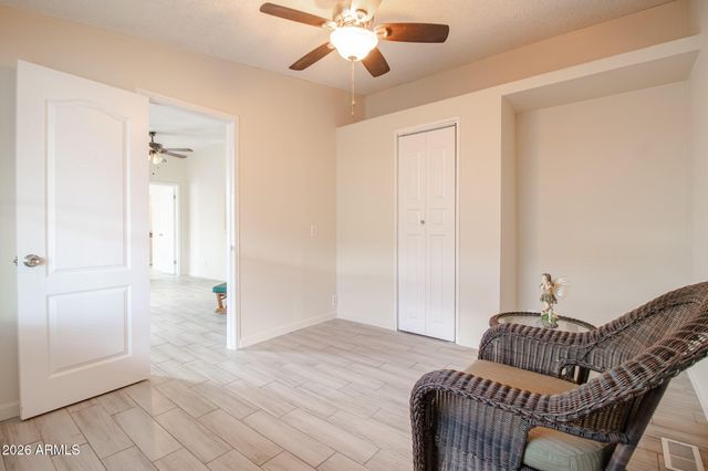 8601 N 71ST Avenue 43, Glendale, AZ 85301