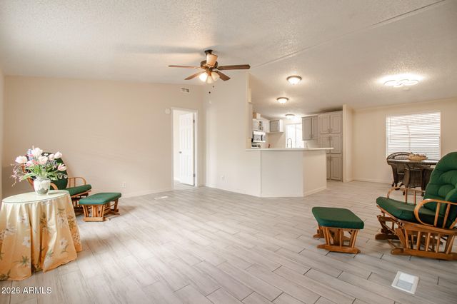 8601 N 71ST Avenue 43, Glendale, AZ 85301