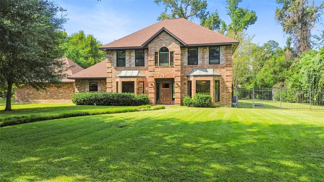 10 Holly Tree Lane, Spring, TX 77373