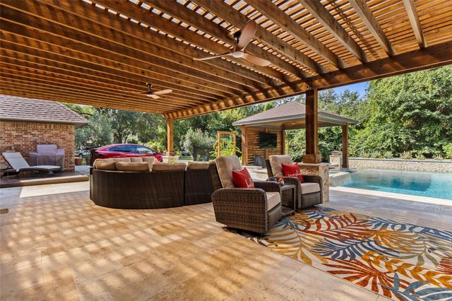 10 Holly Tree Lane, Spring, TX 77373