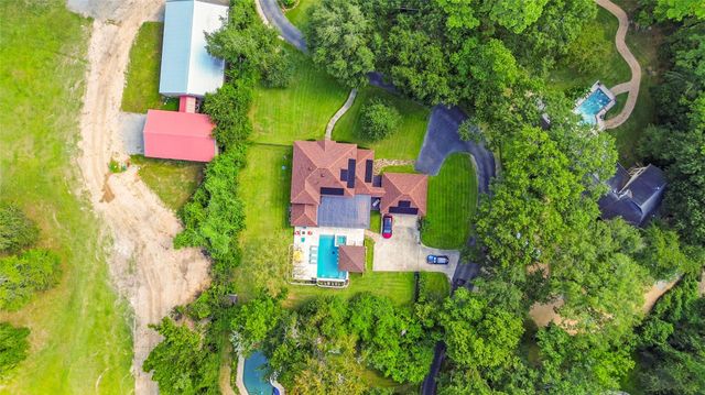 10 Holly Tree Lane, Spring, TX 77373