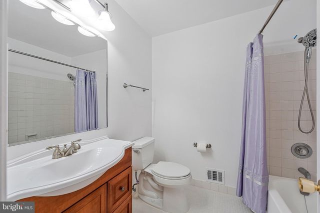 5148 PUMPHREY DR, Fairfax, VA 22032