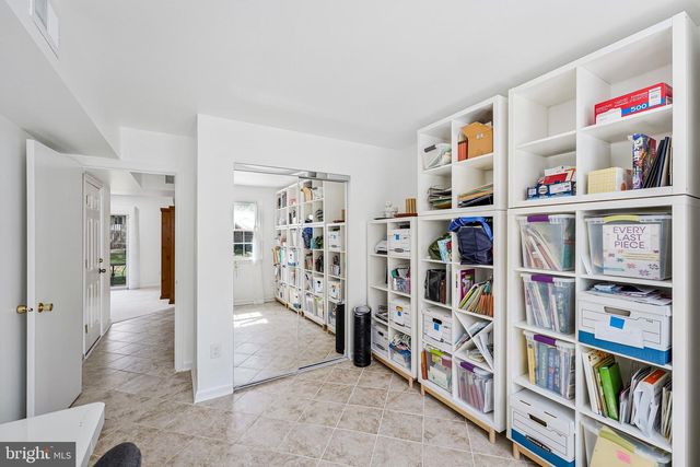 5148 PUMPHREY DR, Fairfax, VA 22032