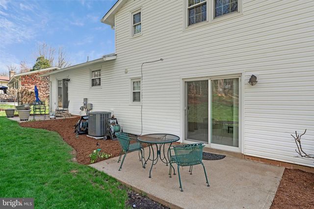 5148 PUMPHREY DR, Fairfax, VA 22032