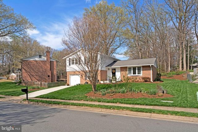 5148 PUMPHREY DR, Fairfax, VA 22032