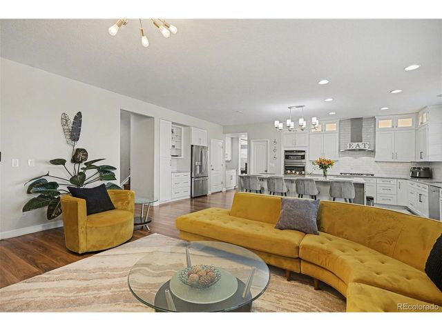 10709 Briarglen Cir, Highlands Ranch, CO 80130