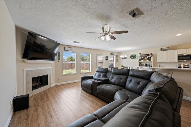 13601 Trail Meadow Lane, Rosharon, TX 77583