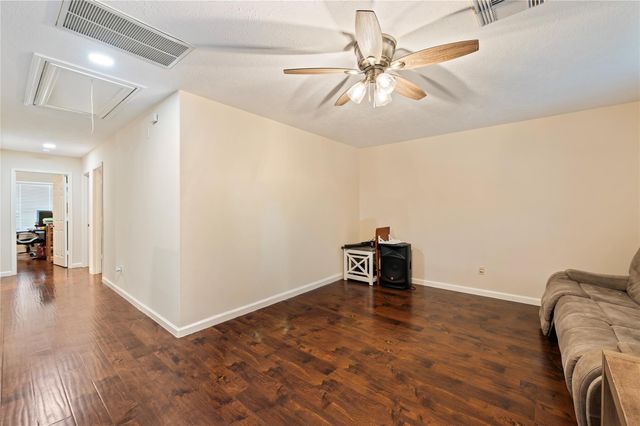 13601 Trail Meadow Lane, Rosharon, TX 77583