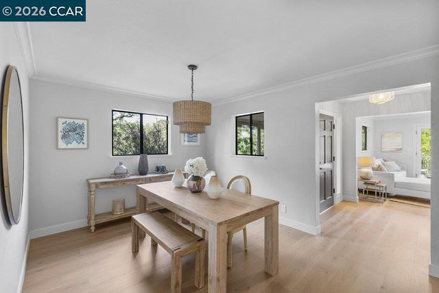 14 Springhill Lane, Lafayette, CA 94929