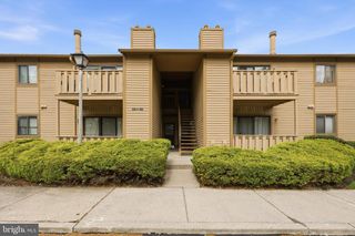 203 WOODHOLLOW DR, Marlton, NJ 08053