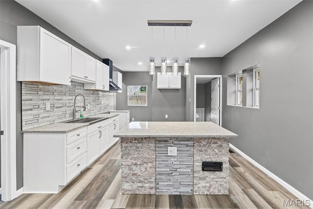 524 N 24th Street, East St Louis, IL 62205