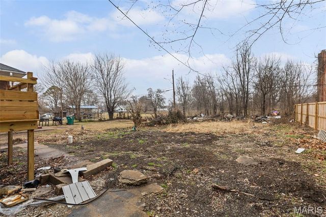 524 N 24th Street, East St Louis, IL 62205