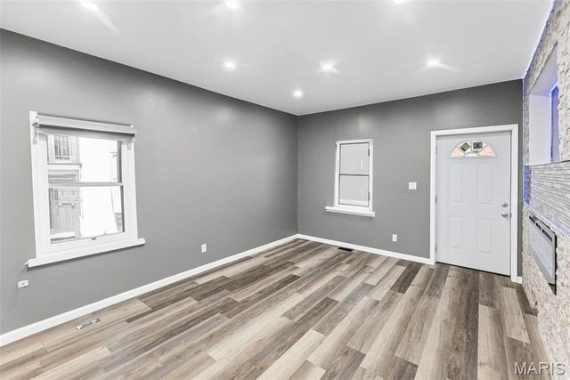 524 N 24th Street, East St Louis, IL 62205