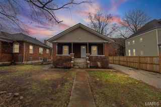 524 N 24th Street, East St Louis, IL 62205