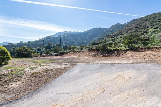 2930 Lakeview, Lake Elsinore, CA 92530