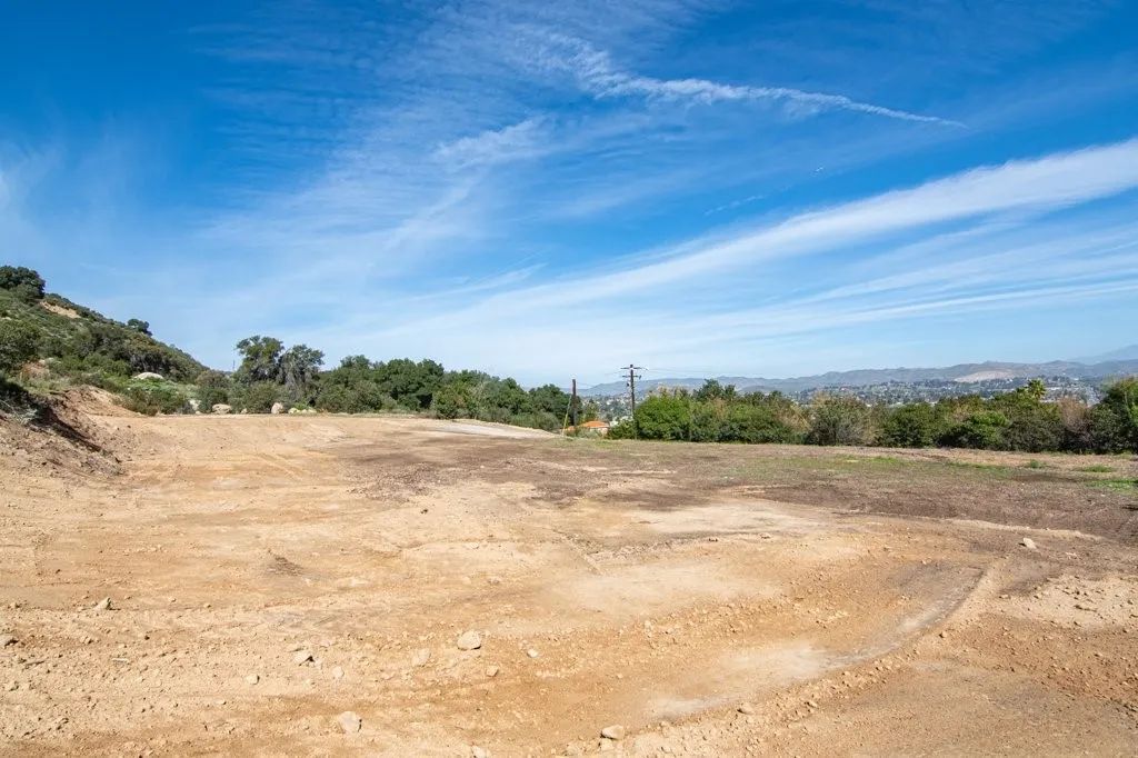 2930 Lakeview, Lake Elsinore, CA 92530