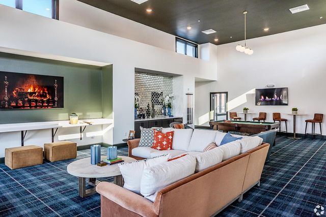 1020 Lusso Avenue, 206, Columbus, OH 43201