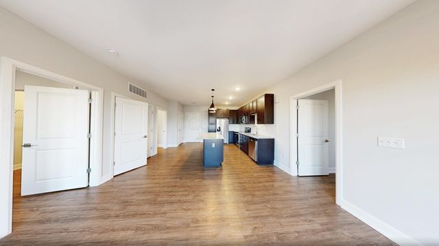 1020 Lusso Avenue, 206, Columbus, OH 43201