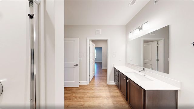 1020 Lusso Avenue, 206, Columbus, OH 43201