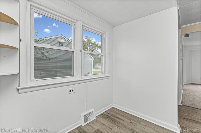 26322 Delton Street, Madison Heights, MI 48071
