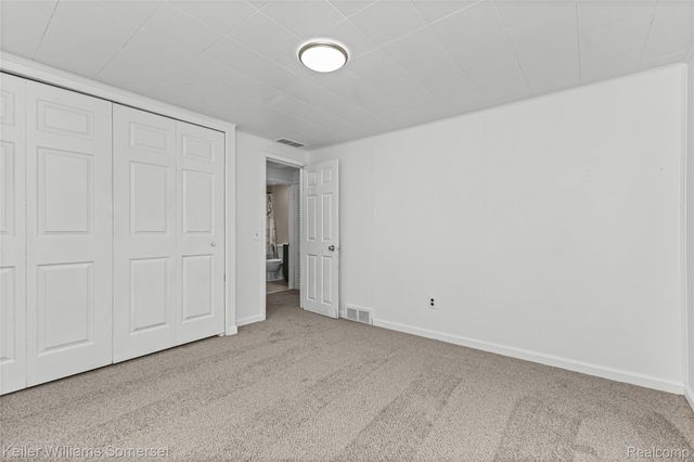 26322 Delton Street, Madison Heights, MI 48071