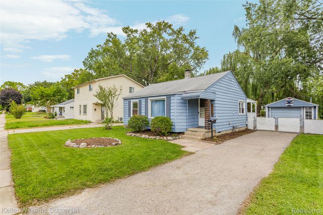 26322 Delton Street, Madison Heights, MI 48071