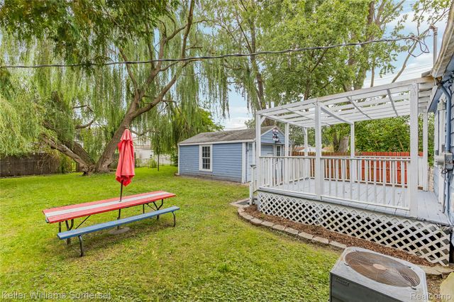 26322 Delton Street, Madison Heights, MI 48071