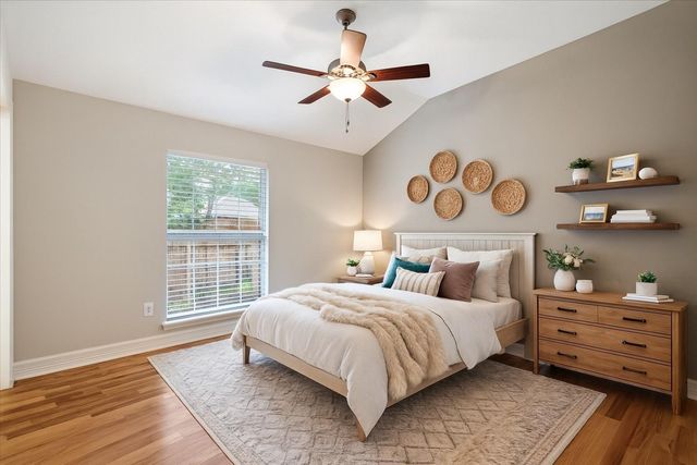 304 Scenic View, Friendswood, TX 77546