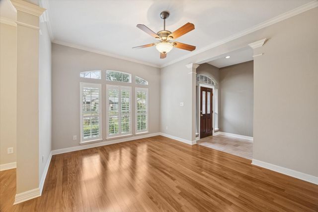 304 Scenic View, Friendswood, TX 77546