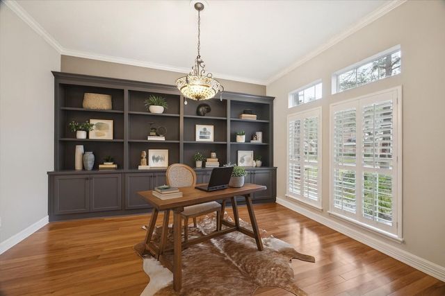 304 Scenic View, Friendswood, TX 77546