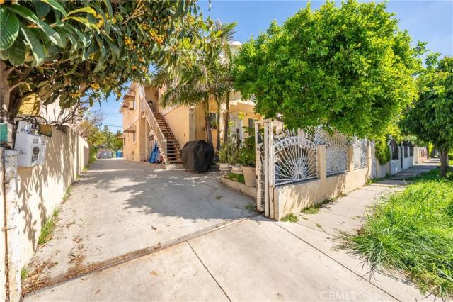 5335 Carlin, Los Angeles, CA 90016