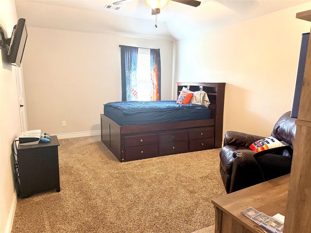 11222 Quiet Lake Drive Drive, Conroe, TX 77304