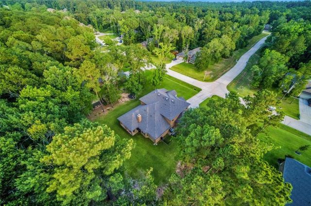 11222 Quiet Lake Drive Drive, Conroe, TX 77304