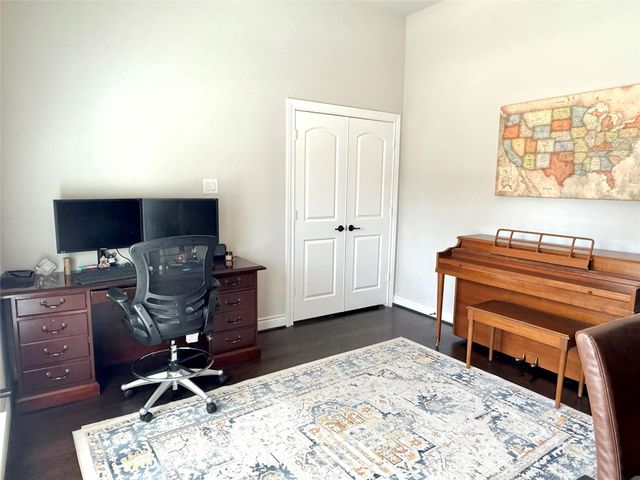 11222 Quiet Lake Drive Drive, Conroe, TX 77304