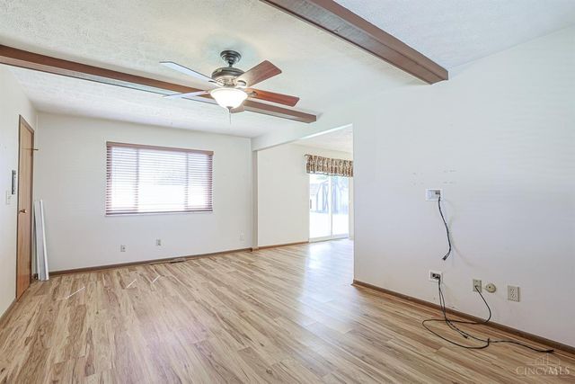 5665 River Road, Fairfield, OH 45014