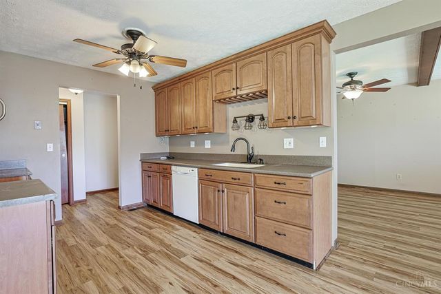 5665 River Road, Fairfield, OH 45014