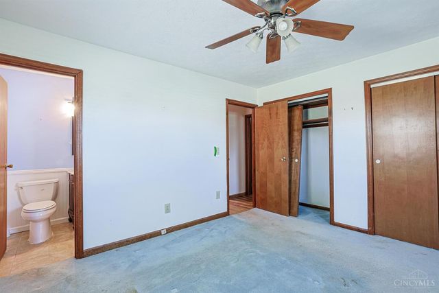 5665 River Road, Fairfield, OH 45014