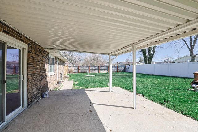 5665 River Road, Fairfield, OH 45014
