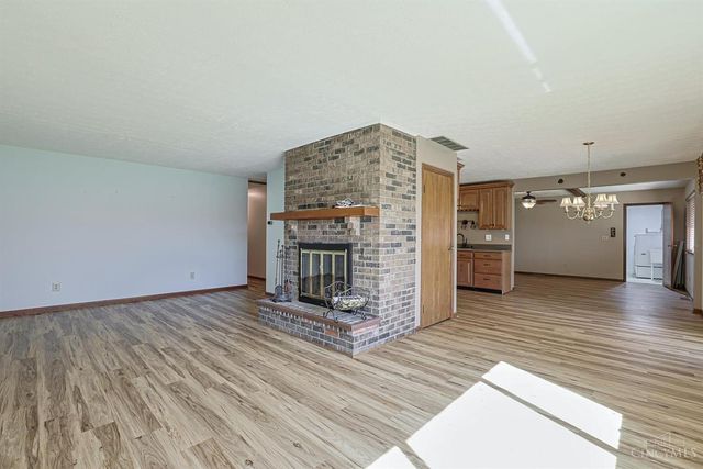 5665 River Road, Fairfield, OH 45014