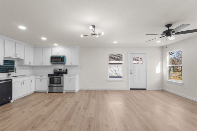 3921 Sheraton Drive, Dallas, TX 75227