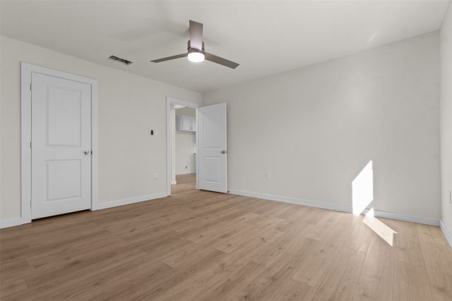 3921 Sheraton Drive, Dallas, TX 75227