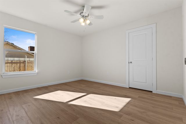 3921 Sheraton Drive, Dallas, TX 75227