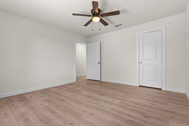 3921 Sheraton Drive, Dallas, TX 75227