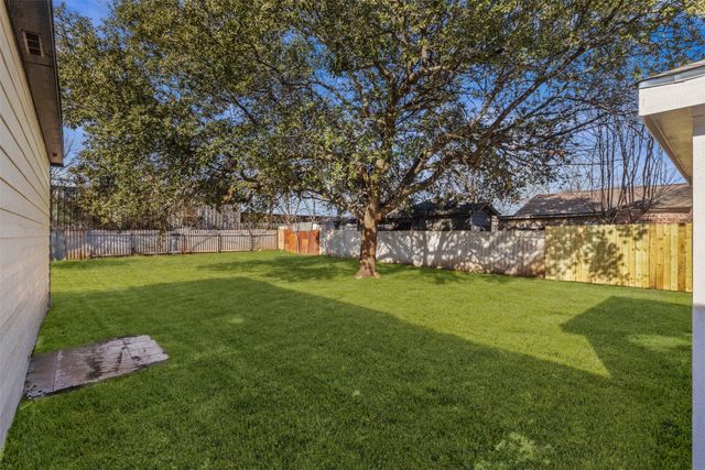 3921 Sheraton Drive, Dallas, TX 75227