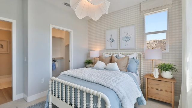 27540 Grand Fir Way, Valencia, CA 91381