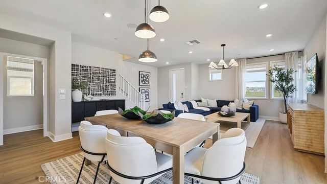 27540 Grand Fir Way, Valencia, CA 91381