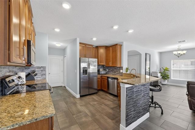 1504 TRAILWATER STREET, Ruskin, FL 33570