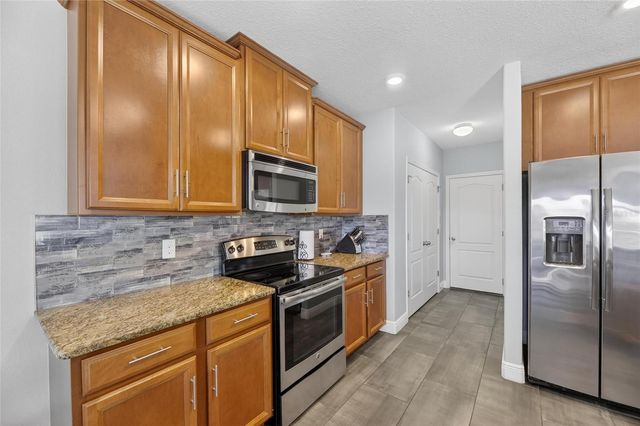 1504 TRAILWATER STREET, Ruskin, FL 33570