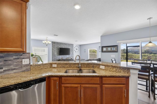 1504 TRAILWATER STREET, Ruskin, FL 33570